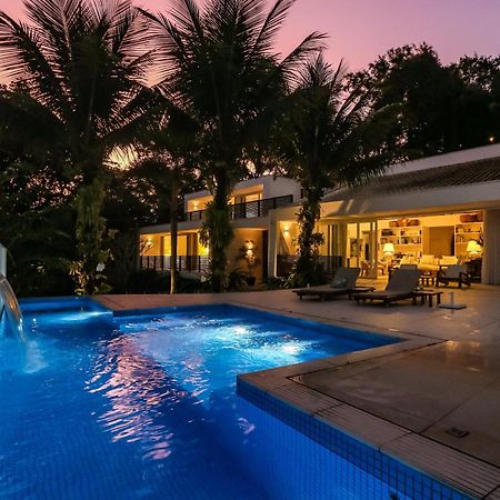 Tropical Contemporary Suites Параті Екстер'єр фото