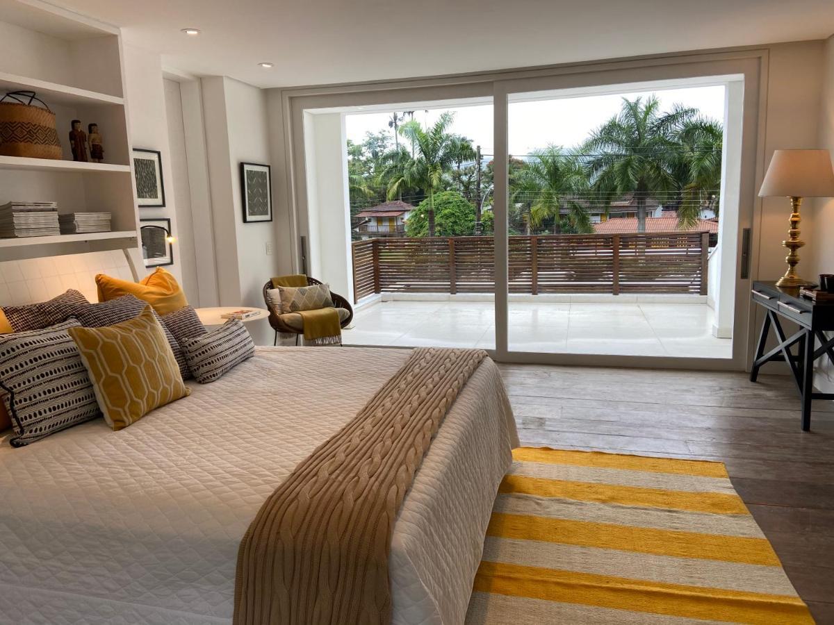 Tropical Contemporary Suites Параті Екстер'єр фото