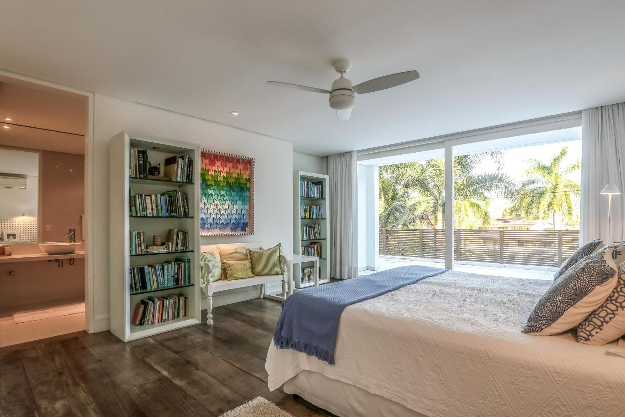Tropical Contemporary Suites Параті Екстер'єр фото